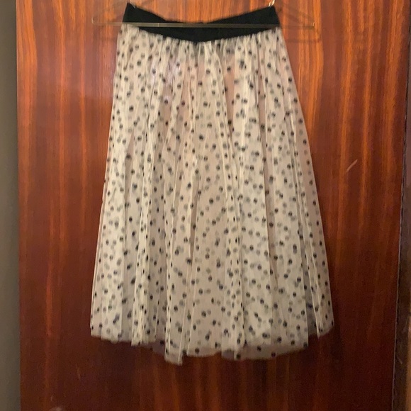 Net flared Overskirt Skirt Halloween Ideas! - Picture 4 of 5
